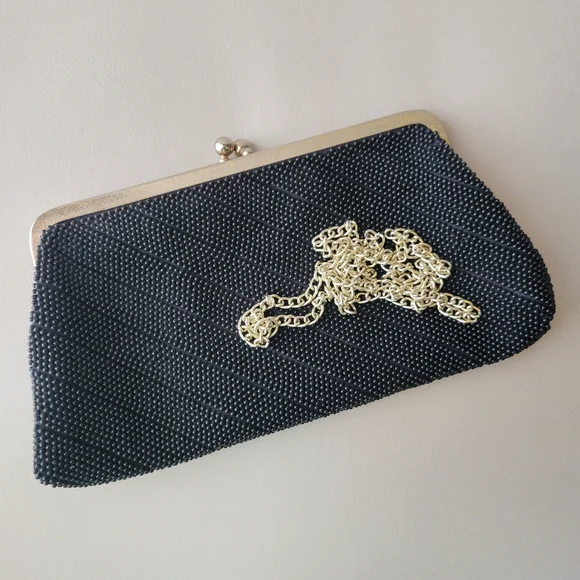 Vintage Beaded Black Clutch Bag Silver Chain Strap ~ 1960? ~ Made in Hong Kong - Picture 3 of 16